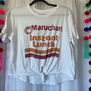 AE instant ramen cropped tee size M